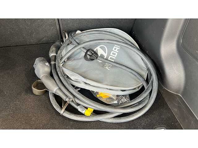 Hyundai KONA 100kW SE Connect 39kWh 5dr Auto Grey