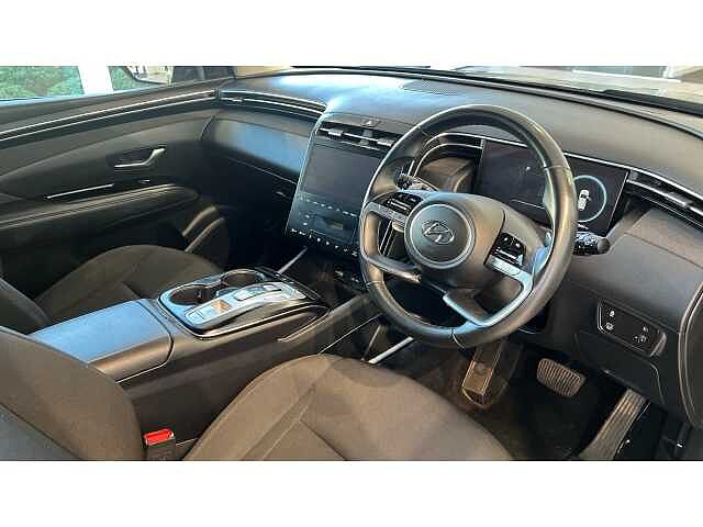 Hyundai TUCSON 1.6 TGDi Hybrid 230 SE Connect 5dr 2WD Auto Black