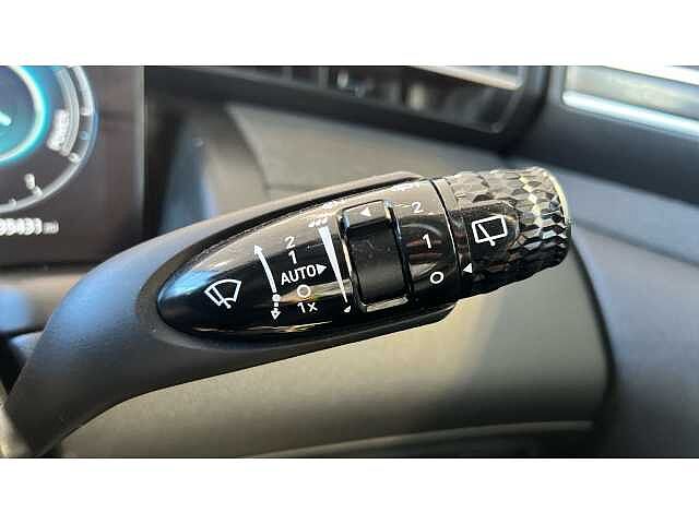 Hyundai TUCSON 1.6 TGDi Hybrid 230 SE Connect 5dr 2WD Auto Black