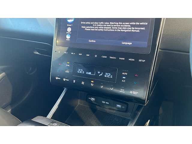 Hyundai TUCSON 1.6 TGDi Hybrid 230 SE Connect 5dr 2WD Auto Black