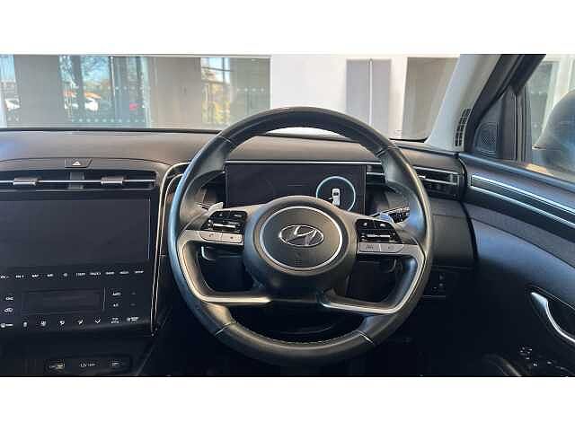 Hyundai TUCSON 1.6 TGDi Hybrid 230 SE Connect 5dr 2WD Auto Black