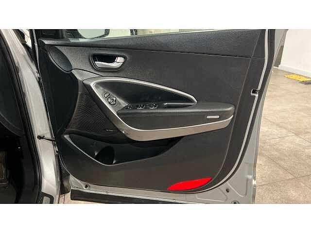 Hyundai Santa Fe SANTA FE 2.2 CRDi Blue Drive Premium 5dr Auto [7 Seats]