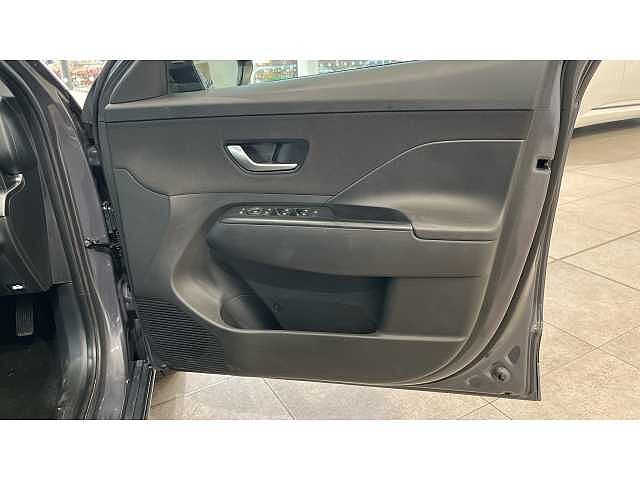Hyundai KONA KONA 115kW Advance 48kWh 5dr Auto Grey