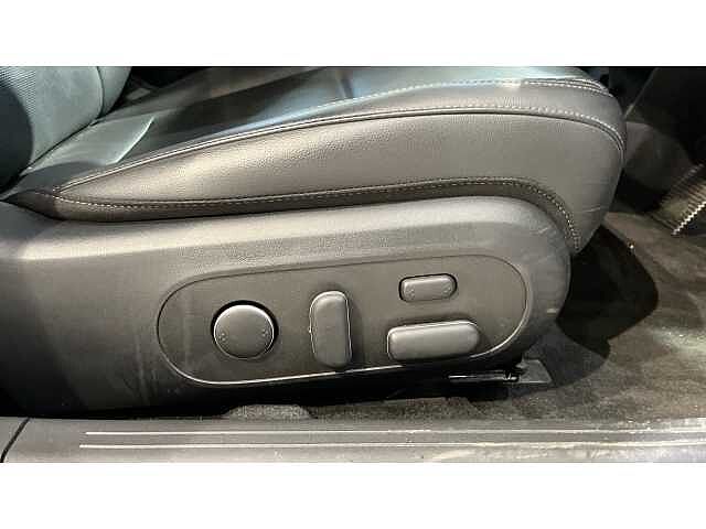 Hyundai Ioniq 6 IONIQ 6 168kW Ultimate 77kWh 4dr Auto