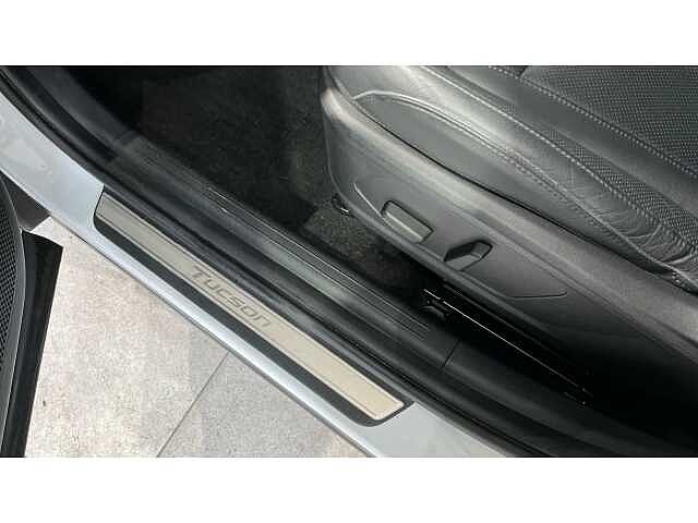 Hyundai TUCSON TUCSON 1.6 TGDi Hybrid 230 Ultimate 5dr 2WD Auto White