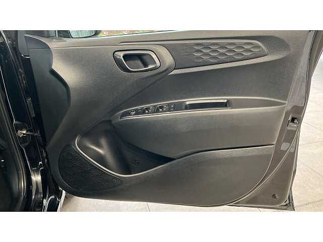 Hyundai I10 I10 1.0 [58] Advance 5dr Auto [Nav] Black