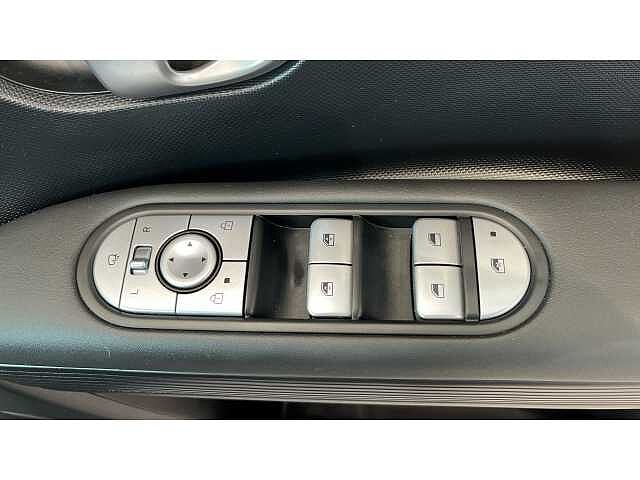 Hyundai Ioniq 5 IONIQ 5 125kW SE Connect 58 kWh 5dr Auto