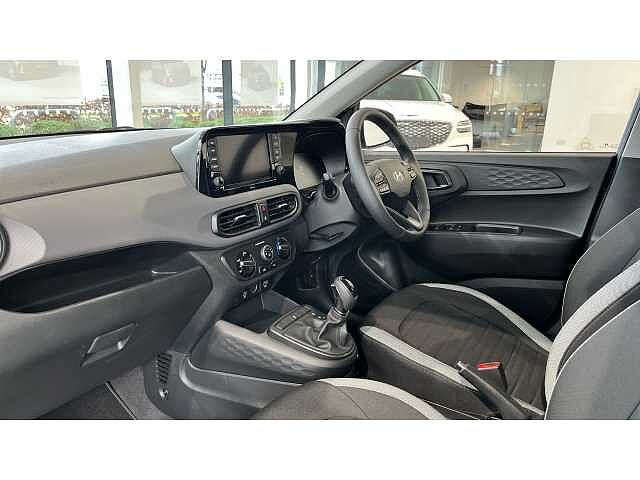 Hyundai I10 HYUNDAI I10 1.0 [58] Advance 5dr Auto [Nav] Vibrant Blue