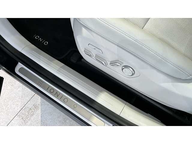 Hyundai Ioniq 9 IONIQ 9 226kW Ultimate 110kWh 5dr AWD Auto