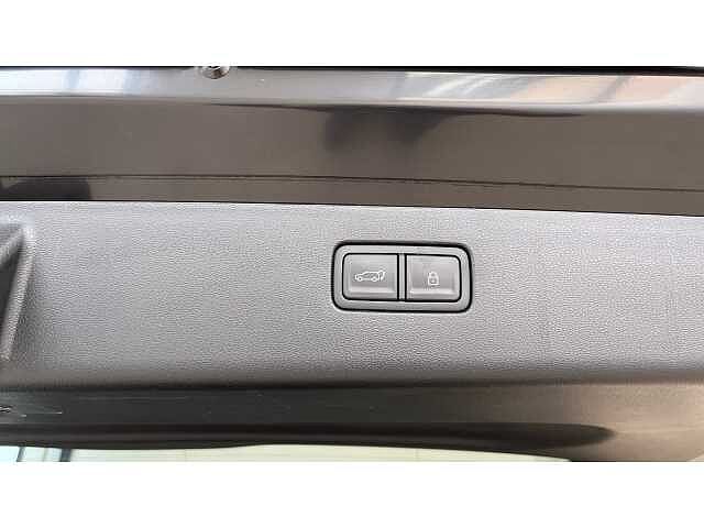 Hyundai Ioniq 9 IONIQ 9 226kW Ultimate 110kWh 5dr AWD Auto