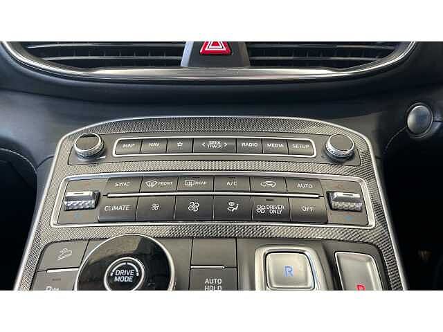 Hyundai Santa Fe SANTA FE 1.6 TGDi Hybrid Premium 5dr Auto