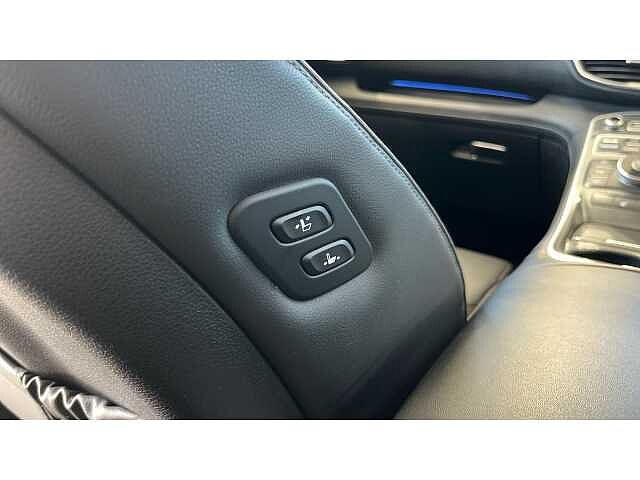 Hyundai Santa Fe SANTA FE 1.6 TGDi Hybrid Premium 5dr Auto