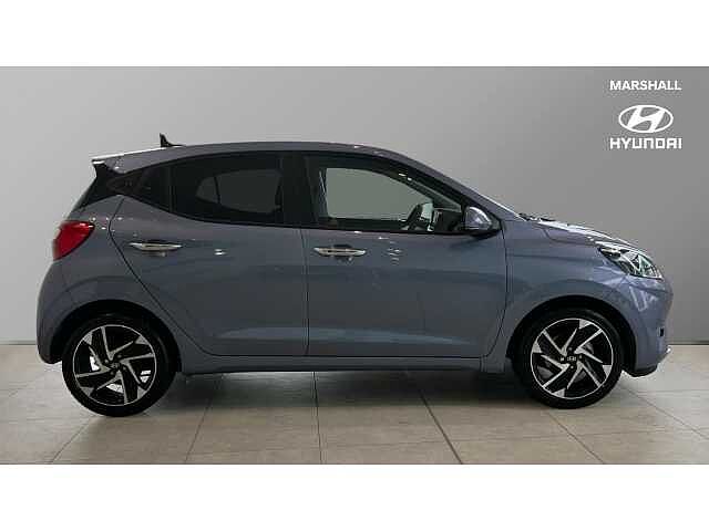 Hyundai I10 i10 5Dr HAT 1.2 MPi 79ps Premium NAV AU Meta Blue