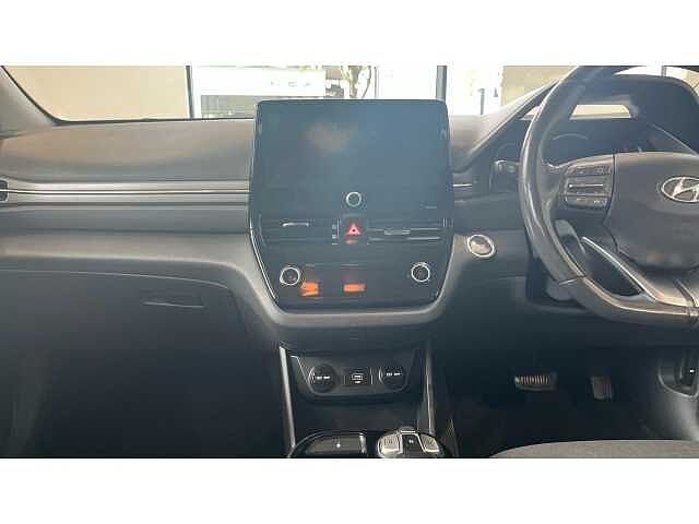 Hyundai Ioniq IONIQ 100kW Premium 38kWh 5dr Auto