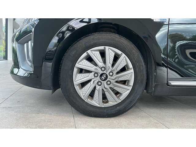 Hyundai Ioniq IONIQ 100kW Premium 38kWh 5dr Auto