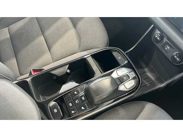 Hyundai Ioniq IONIQ 100kW Premium 38kWh 5dr Auto