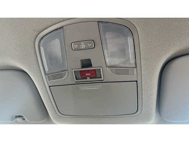 Hyundai Ioniq IONIQ 100kW Premium 38kWh 5dr Auto