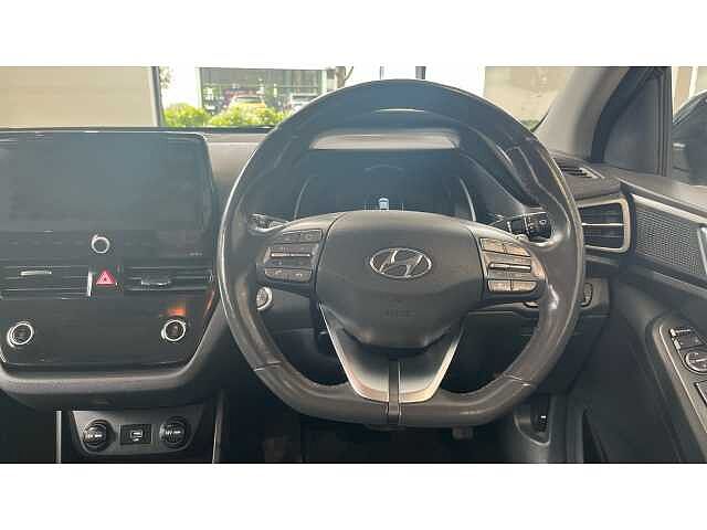 Hyundai Ioniq IONIQ 100kW Premium 38kWh 5dr Auto