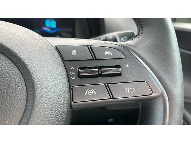 Hyundai I20 i20 5Dr HAT 1.0 T-gdi 90ps Tech Line DCT Lucid Lime