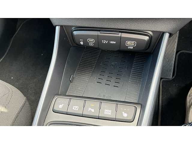 Hyundai I20 i20 5Dr HAT 1.0 T-gdi 90ps Tech Line DCT Lucid Lime