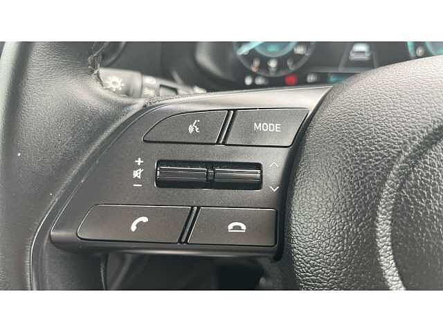 Hyundai I20 I20 1.0T GDi 48V MHD SE Connect 5dr DCT Green