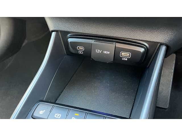 Hyundai I20 I20 1.0T GDi Premium 5dr GREEN