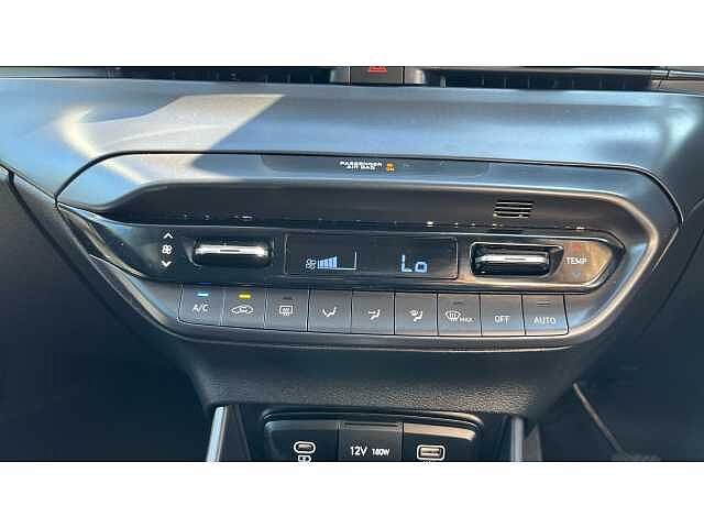 Hyundai I20 I20 1.0T GDi Premium 5dr GREEN