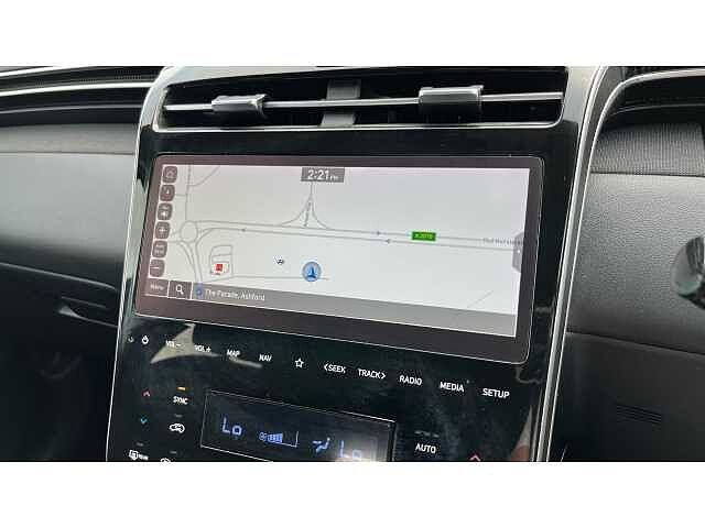 Hyundai TUCSON TUCSON 1.6 TGDi Hybrid 230 SE Connect 5dr 2WD Auto RED