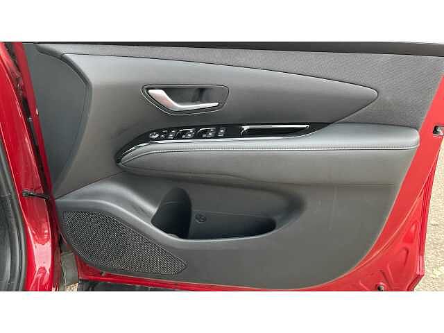 Hyundai TUCSON TUCSON 1.6 TGDi Hybrid 230 SE Connect 5dr 2WD Auto RED
