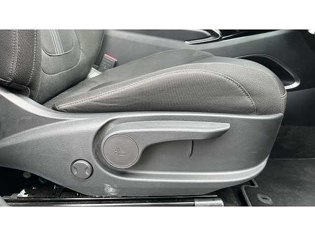 Hyundai TUCSON TUCSON 1.6 TGDi Hybrid 230 SE Connect 5dr 2WD Auto RED