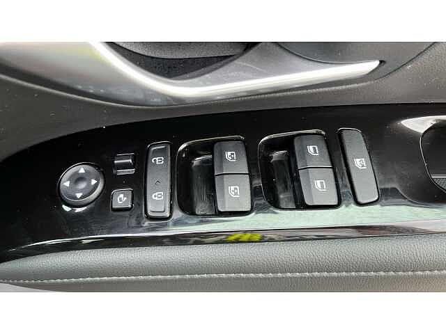 Hyundai TUCSON TUCSON 1.6 TGDi Hybrid 230 SE Connect 5dr 2WD Auto RED