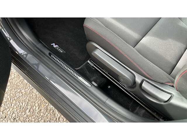 Hyundai KONA KONA 1.6 Hybrid 129 N Line 5dr DCT Ecotronic Grey