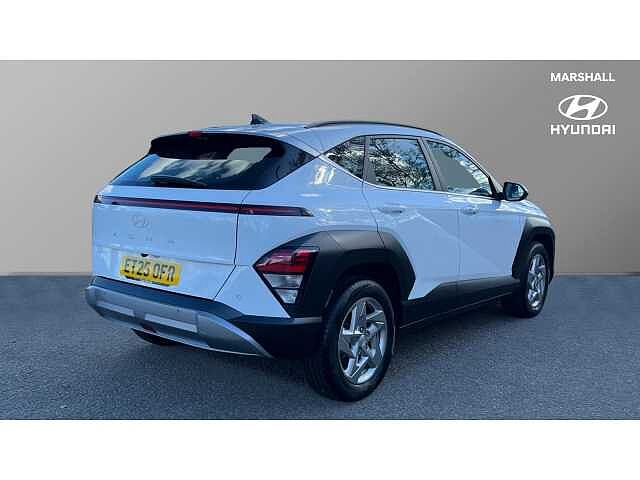 Hyundai KONA KONA 1.6T 138 Advance 5dr Serenity White