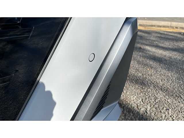 Hyundai KONA KONA 1.6T 138 Advance 5dr Serenity White