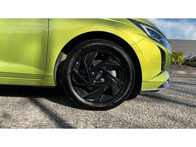 Hyundai I20 I20 1.0T GDi 90 Black Line 5dr DCT Lucid Lime