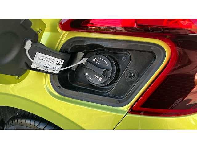 Hyundai I20 I20 1.0T GDi 90 Black Line 5dr DCT Lucid Lime