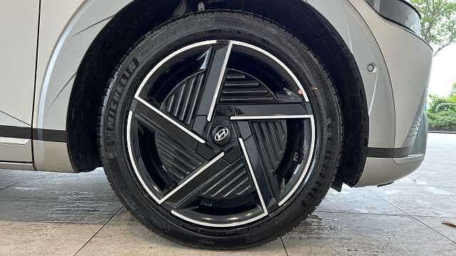 Hyundai IONIQ 5 239kW Ultimate 77 kWh 5dr AWD Auto [Tech] Gravity Gold