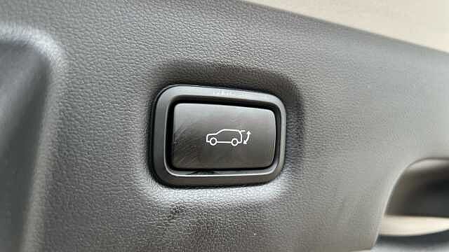 Hyundai IONIQ 5 239kW Ultimate 77 kWh 5dr AWD Auto [Tech] Gravity Gold