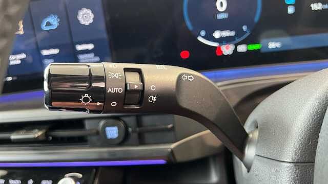 Hyundai SANTA FE 1.6 TGDi Plug-in Hybrid Calligraphy 5dr 4WD Auto Olive Green