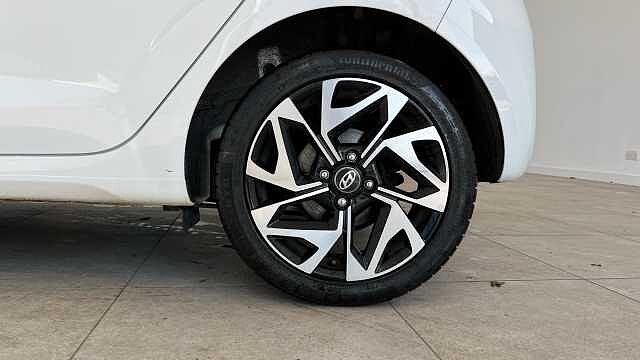 Hyundai I10 I10 1.0 T-GDi N Line 5dr WHITE