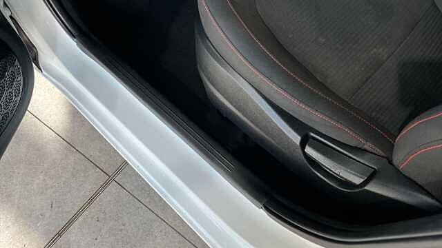 Hyundai I10 I10 1.0 T-GDi N Line 5dr WHITE