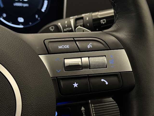 Hyundai TUCSON 1.6T Hybrid Advance 5dr Auto White