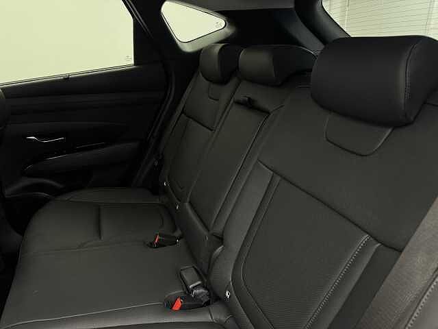 Hyundai TUCSON 1.6T Hybrid Advance 5dr Auto White