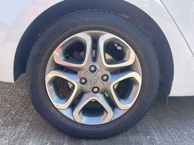 Hyundai i20 1.2 MPi Play 5dr