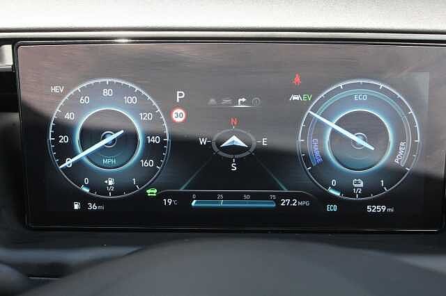 Hyundai TUCSON 1.6 TGDi Plug-in Hybrid N Line 5dr 4WD Auto White