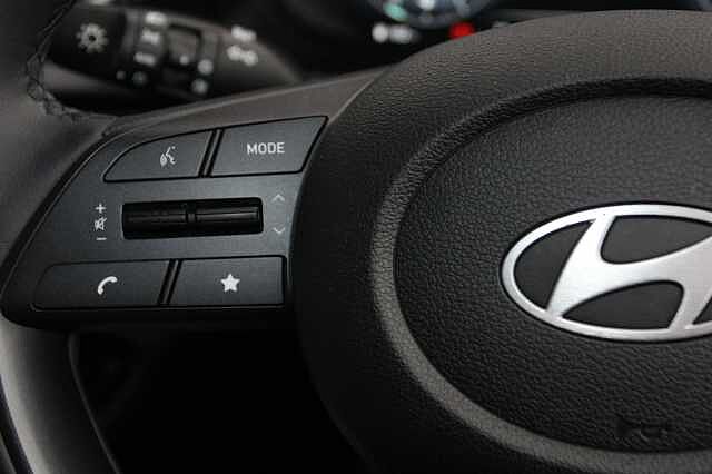 Hyundai BAYON 1.0 TGDi Premium 5dr White