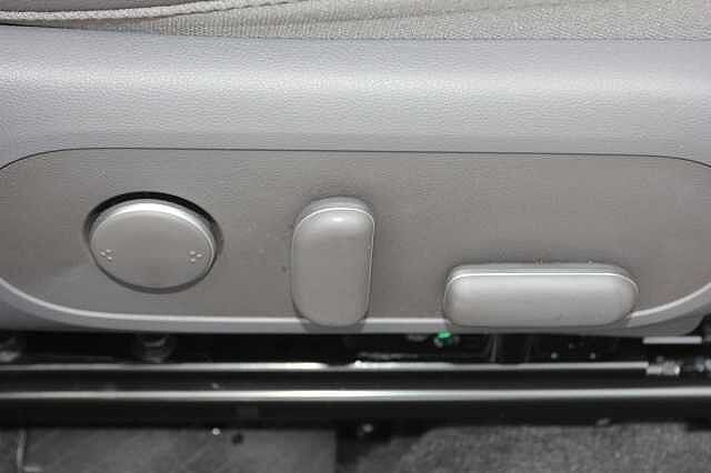 Hyundai KONA 160kW Ultimate 65kWh 5dr Auto White