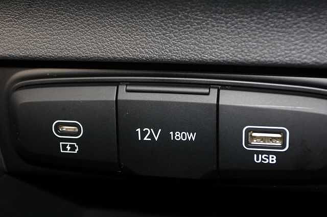 Hyundai I20 1.0T GDi 48V MHD SE Connect 5dr Green