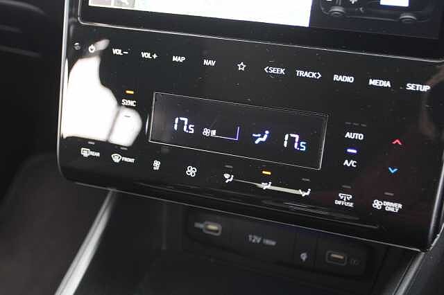 Hyundai TUCSON 1.6 TGDi Hybrid 230 Premium 5dr 2WD Auto Grey