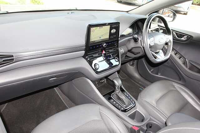 Hyundai IONIQ 1.6 GDi Plug-in Hybrid Premium SE 5dr DCT Grey